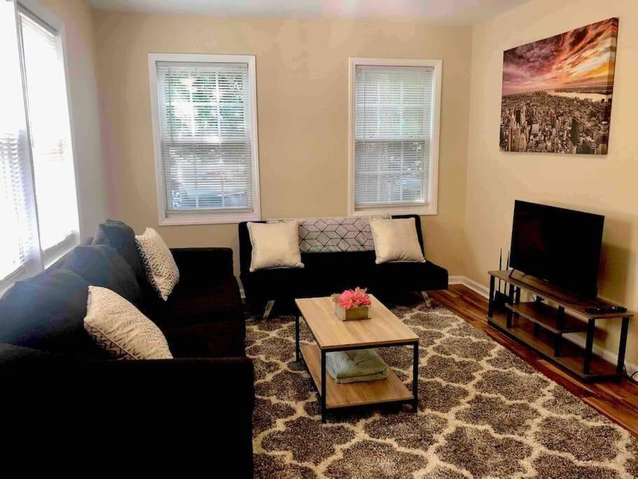 Welcomingtownhome - King Bed - Long Term Stays - Unc Chapel Hill Eksteriør billede